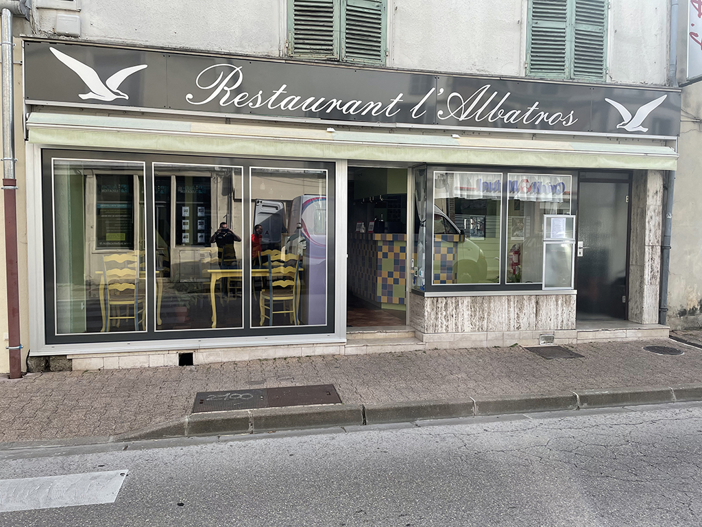 Enseigne personnalisée22